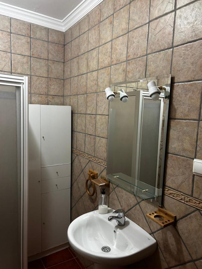 Setenil De Las Bodegas Apartamento ¨El Lizon¨ מראה חיצוני תמונה